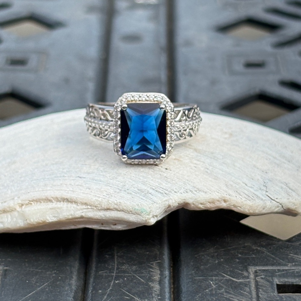 Radiant Cut 3.10 ct Lab Created Sapphire Ring Blue & White Sterling Size 7